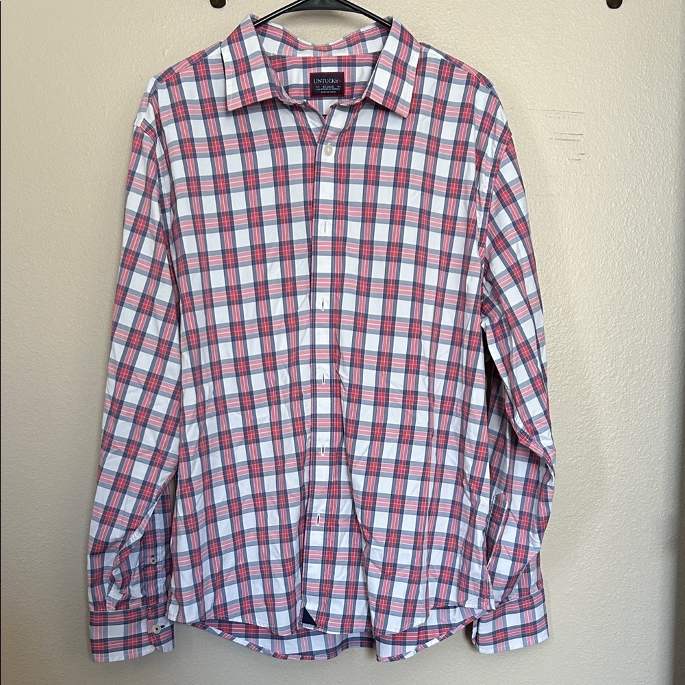 UNTUCKit Men’s Plaid Button Down Collared Dress Shirt Red, White, and Blue XL